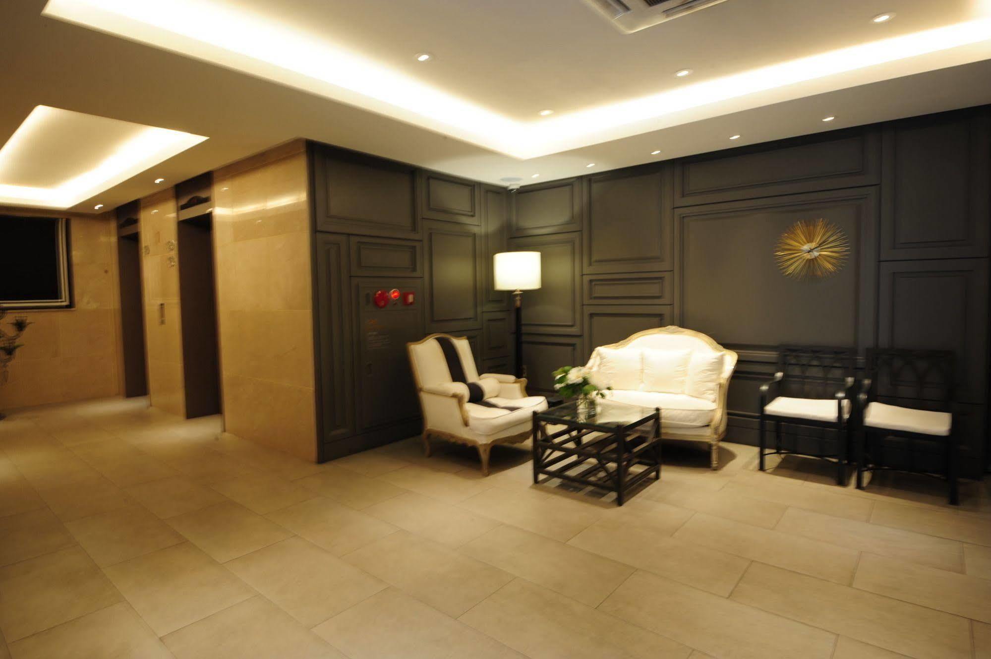 Hotel Tate Suwon Esterno foto